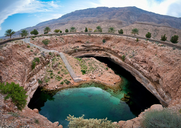 Bimmah-Sinkhole-2